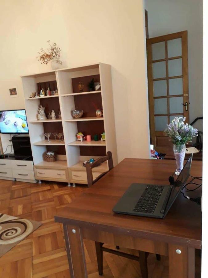 Apartamento Centr Kutaisi Exterior foto